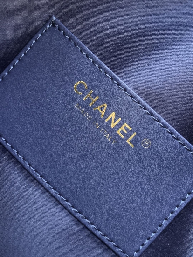 Ch**el 25c hobo bags